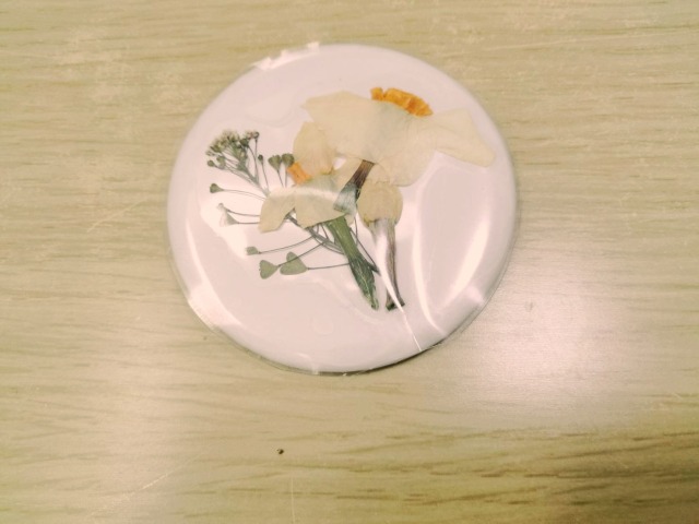 缶バッジダイソー