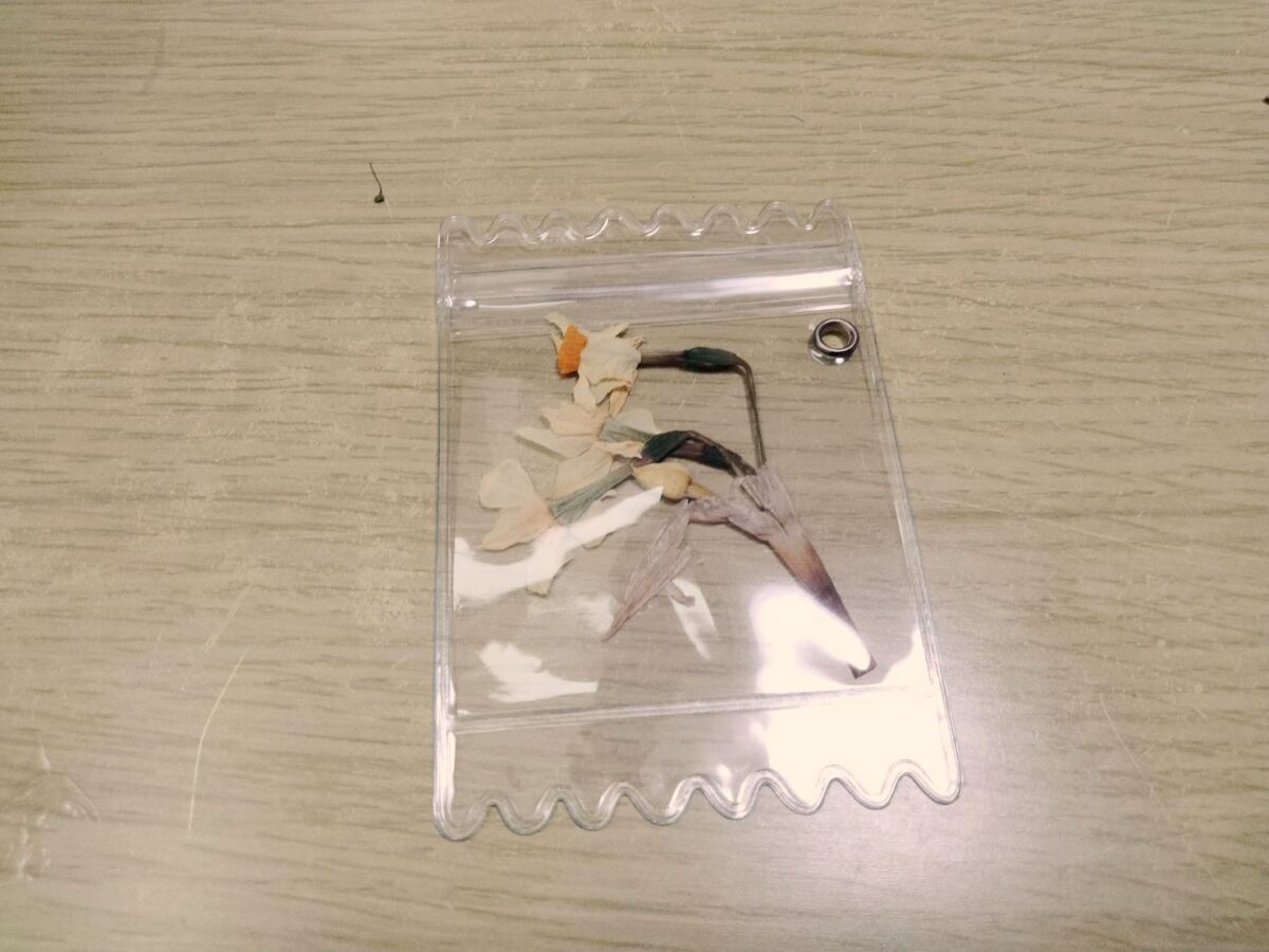 押し花キーホルダーダイソー